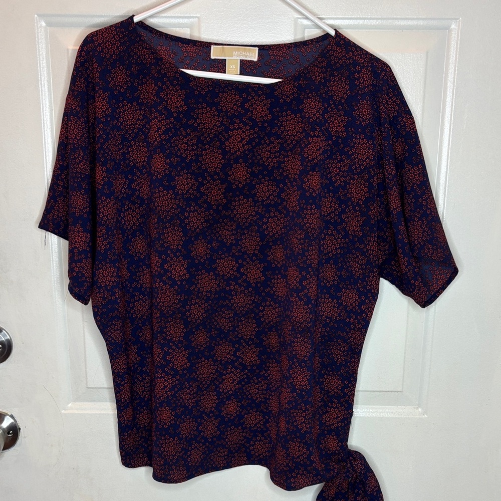 Michael Kors Navy and Red Floral Short Sleeve Top